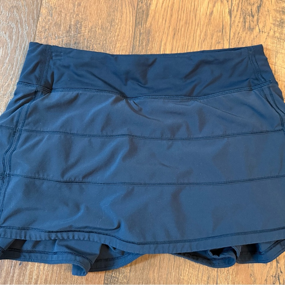 Lululemon Pace Rival Skirt – True Navy – Built-In Shorts Back Zip Pocket size 6